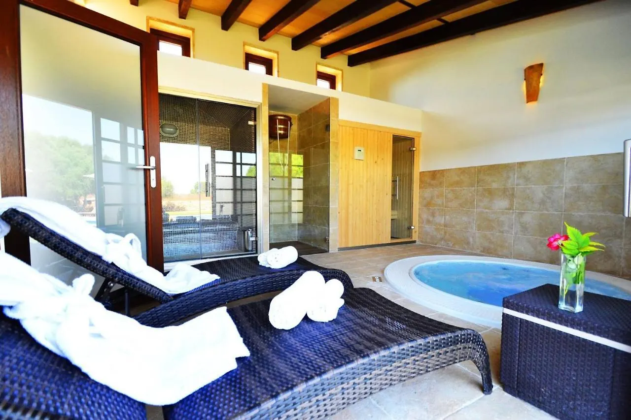 Bennoc Petit Hotel Llucmajor   Llucmajor (Mallorca)